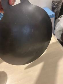 Heavy Solid Cast Iron Pan