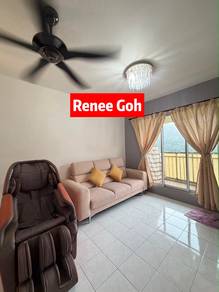 Apartment For Sale in Relau Vista