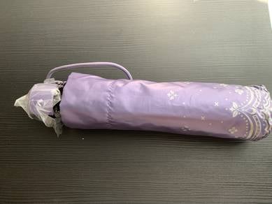 Foldable umbrella