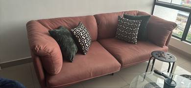 Blush brown 3 seater couch by Cuura space