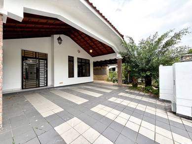 Semi-Detached House For Sale in Tebrau,JHR