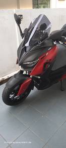 Yamaha XMAX