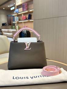 Louis Vuitton Capucine BB Top Handle Handbag