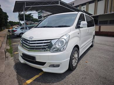 Hyundai Grand Starex ROYALE in Petaling Jaya, SGR