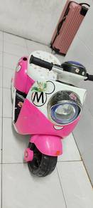 Kids Scooter / Red / Battery Operated Toys for boy