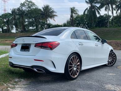 Mercedes Benz A250 250 AMG LINE in Cheras, KUL