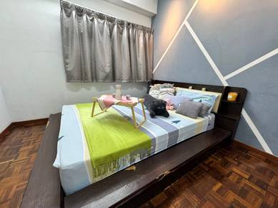 Room in Salak Selatan, KUL
