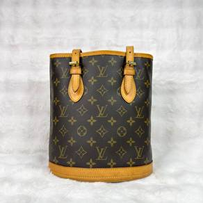 LV Bucket Bag