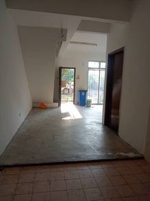 2-storey Terraced House For Sale in Banting,SGR