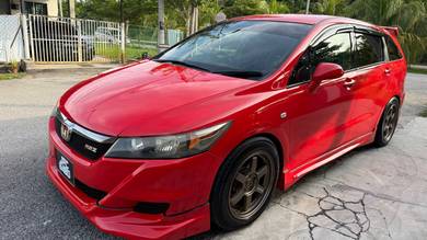 Honda Stream i-VTEC RSZ in Batu Pahat, JHR