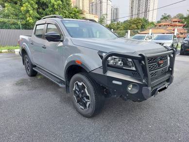 Nissan Navara PRO-4X in Segambut, KUL