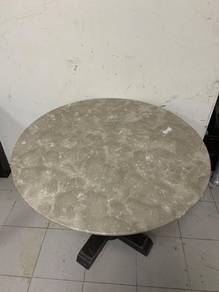 Round Marble Table