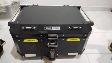 GIVI Trekker Top & Sudebox