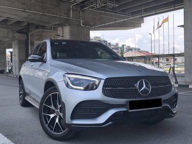 Mercedes Benz GLC300 300 4MATIC COUPE in Seri Kembangan, SGR
