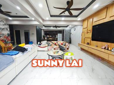 Condominium For Sale in Lakeside Tower