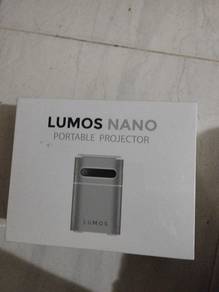 lumos projector
