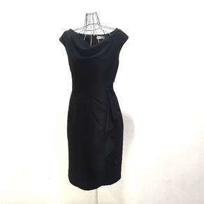 Calvin Klein black side ruffle sheath dress Sleeve