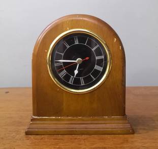Wooden table clock