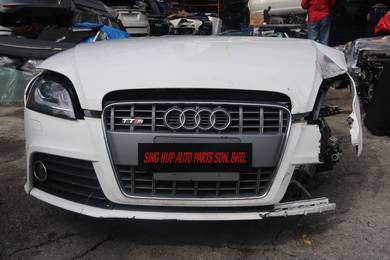 Audi TT S 2.0 CDL MODEL HALF CUT