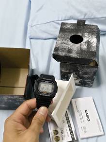 gshock g-5600ue