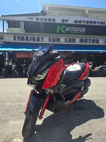 Yamaha XMAX