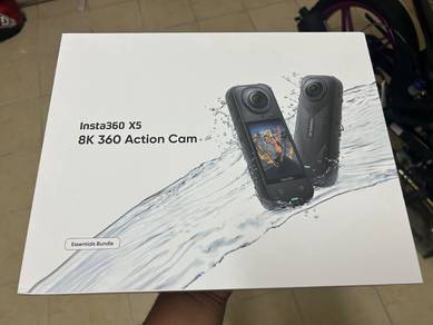 Insta360 X5 Essentials Bundle