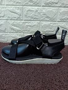 uk6 Dr. Martens Balfour Sandals