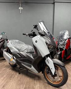 Yamaha XMAX