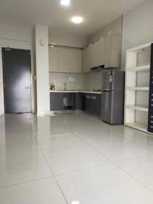Condominium For Sale in Bay Point @ Country Garden Danga Bay