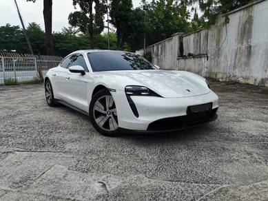 Porsche Taycan 4S in Puchong, SGR