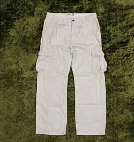 Levi’s Cargo