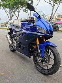 Yamaha R25