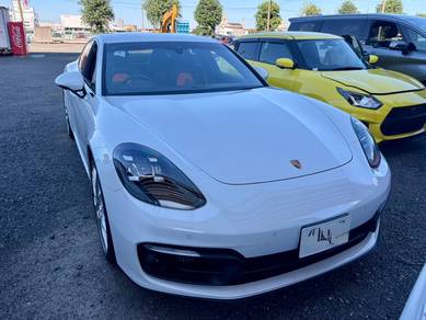 Porsche Panamera 4S in Subang Jaya, SGR