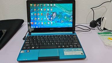 Netbook Acer Aspire One D270