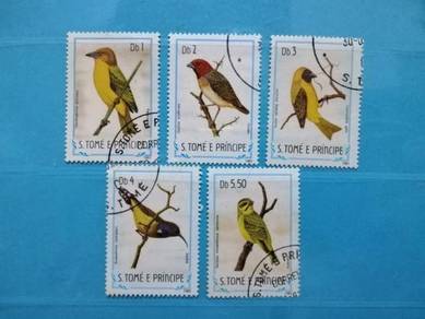 1983 S Tome & Principe Stamp Birds