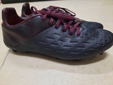 kasut rugby