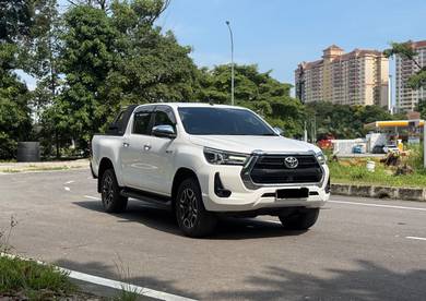 Toyota Hilux V in Bandar Puteri Puchong, SGR