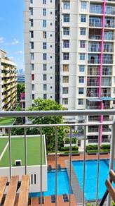 Condominium For Rent in Midfields