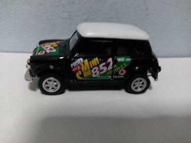 Classic Mini Cooper Racing