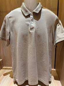 Colar t shirt