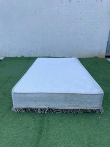 YE81R Katil Super Single Divan Bed Frame