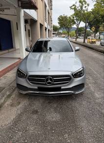 Mercedes Benz E200 200 AVANTGARDE (CKD) in Bayan Lepas, PNG