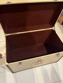 Clearance- Multipurpose Large Trunk