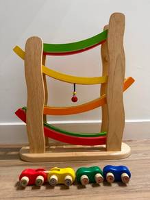 Pintoy Rainbow Slope Wooden Toyset