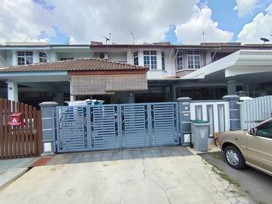 2-storey Terraced House For Sale in Pulau Gedong,MLK