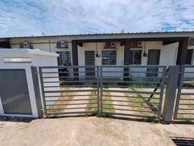 Terraced House For Rent in Tanjong Karang,SGR