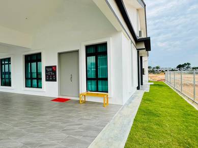 Semi-Detached House  in Ayer Keroh,MLK