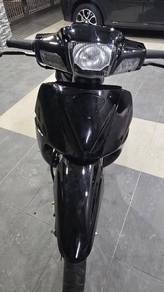 Suzuki RGV