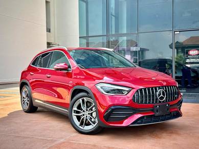 Mercedes Benz GLA35 35 AMG 4 MATIC in Damansara, KUL