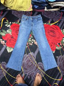 seluar jeans gu saiz 32